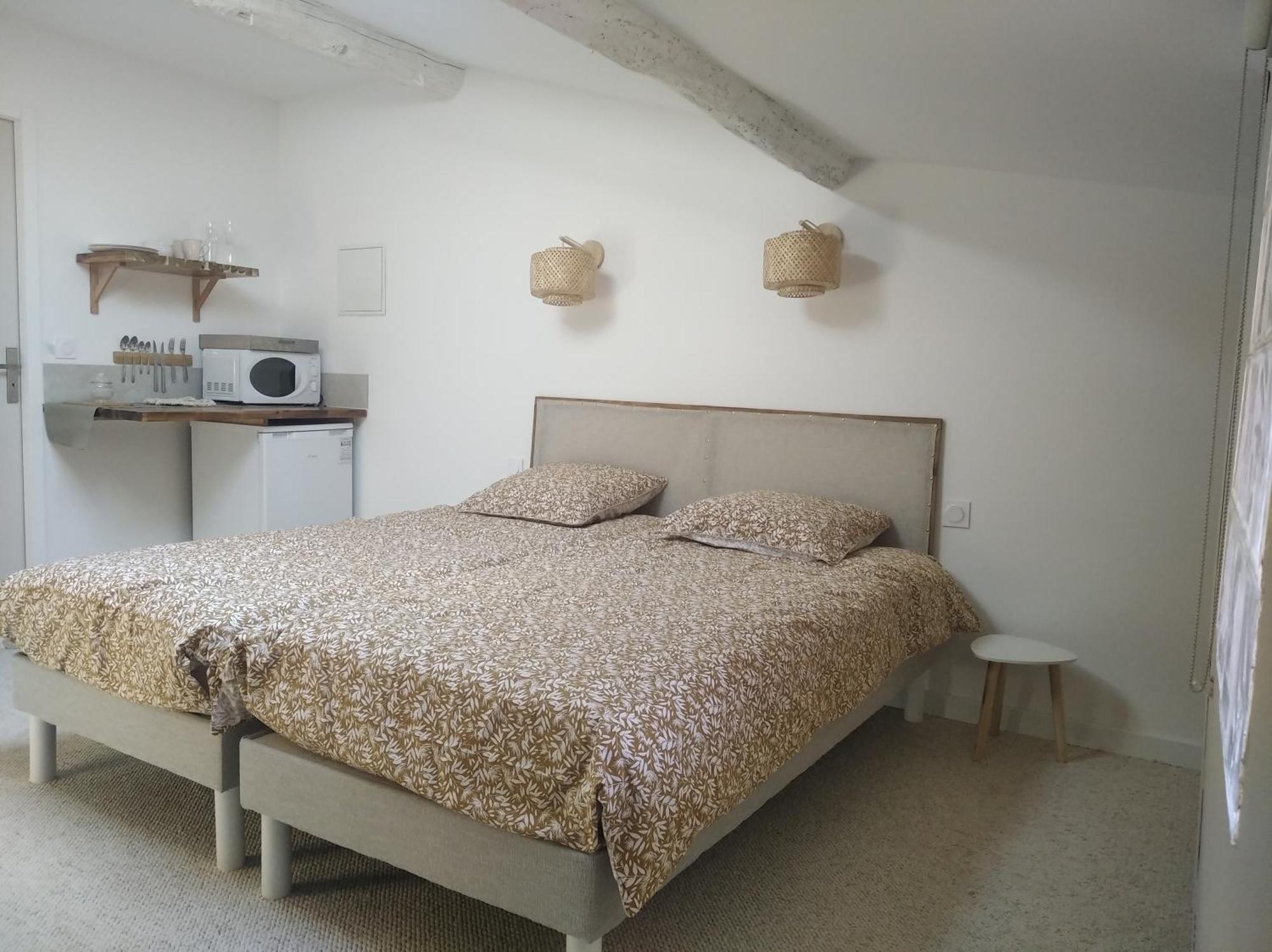 Homestay De L'oratoire-climatisees, Impasse Calme, Lumineuse, Centre Ville, Pezenas